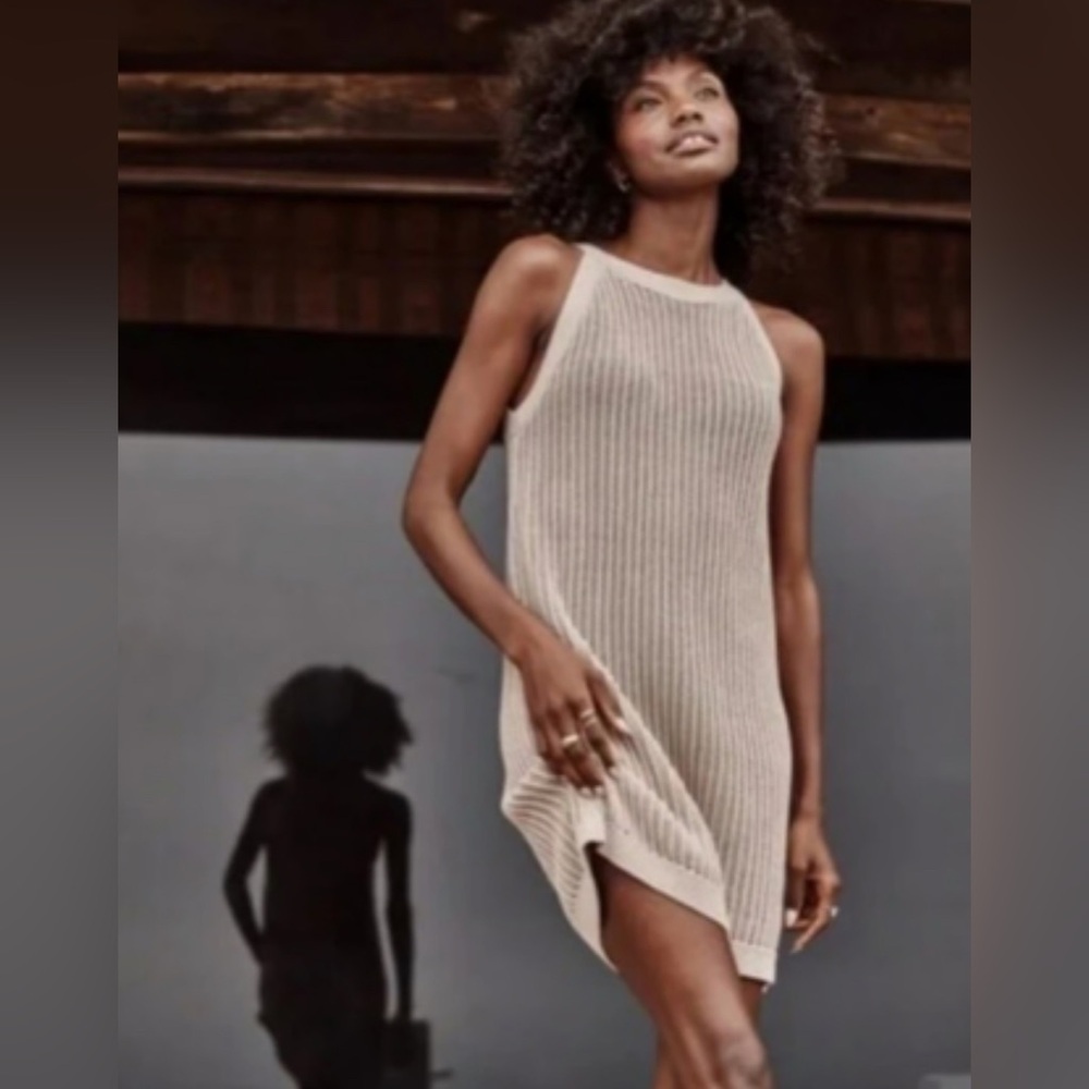 Tahari White Knit Crochet See Thru Dress/Swim Coverup Halter Neck Size XS
